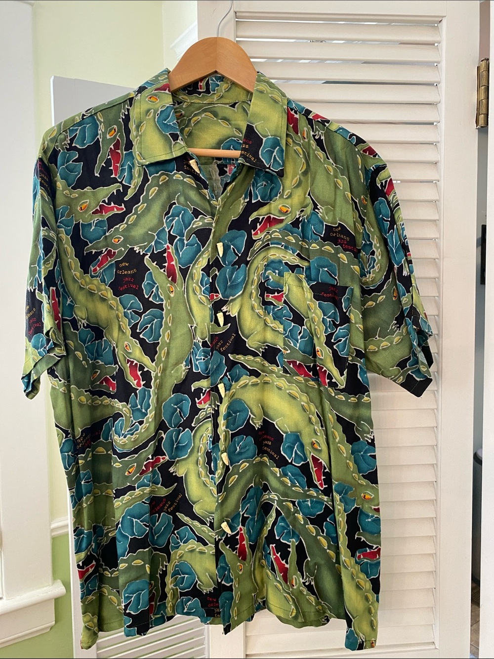 New Orleans Jazz Festival Bayou Wear Alligator Men’s Shirt